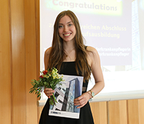 Bestabsolventin Johanna Bernhagen